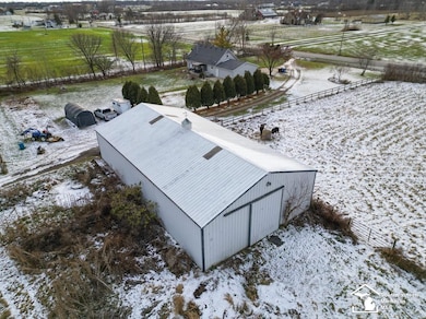 6156 Williams Rd, Newport, MI 48166 - photo 5