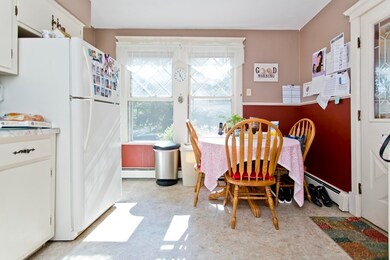 71 Oak Ln, Feeding Hills, MA 01030 - photo 3