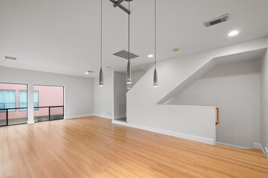 4402 Spencer St unit A, Houston, TX 77007 - photo 4