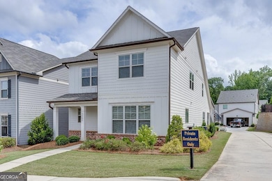 5404 Falling Branch Ct, Flowery Branch, GA 30542 - photo 2