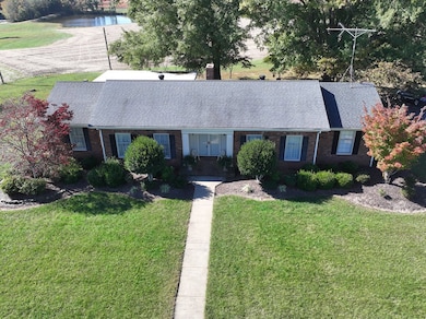 1633 W Giles Rd, Chatham, VA 24531 - photo 2