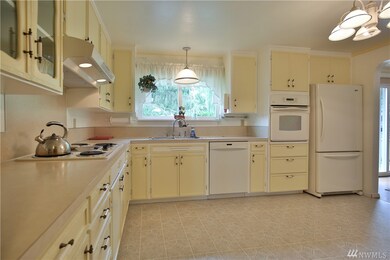 8510 214th Place SW, Edmonds, WA 98026 - photo 7