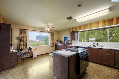 409 N Pkwy, Uniontown, WA 99179 - photo 5