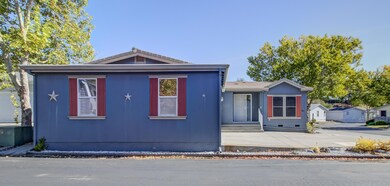 Attached Garage