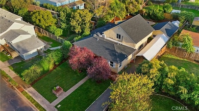 225 W 12th St, Chico, CA 95928 - photo 3