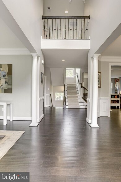 41594 Revival Dr, Ashburn, VA 20148 - photo 5