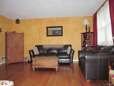 3363 S 2nd St, Whitehall, PA 18052 - photo 2