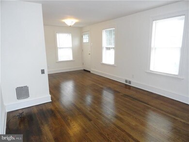 15721/2 Pennington Rd, Ewing, NJ 08618 - photo 7