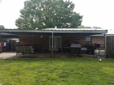 116 Roxanne Dr, Youngsville, LA 70592 - photo 6