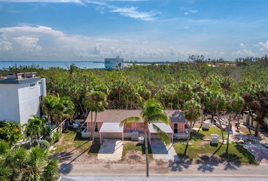 660 Gulf Bay Rd, Longboat Key, FL 34228 - photo 3