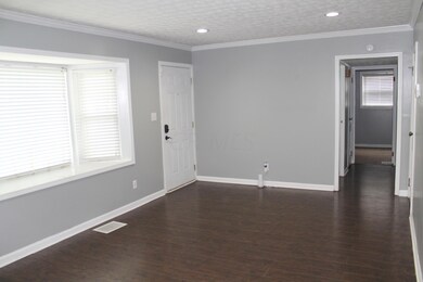 Living room 2