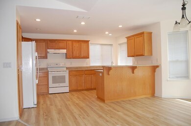 1381 Barney Fife Blvd, Grants Pass, OR 97527 - photo 4