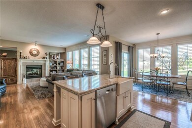 15523 Linden Ln, Overland Park, KS 66224 - photo 7