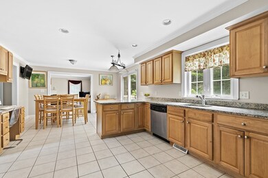 1 Beal Rd, Bridgewater, MA 02324 - photo 4