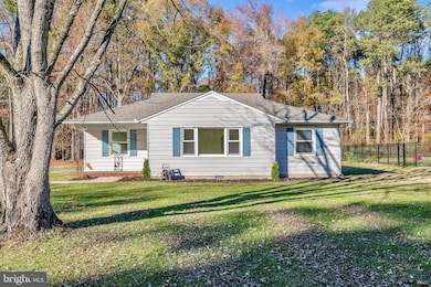 334 Deep Shore Rd, Denton, MD 21629 - photo 2