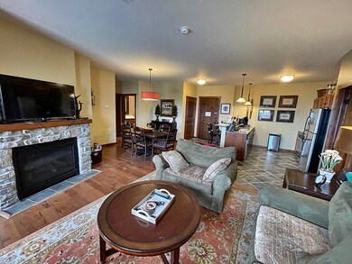 living area3