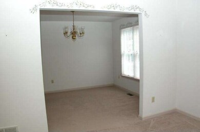 327 Mifflin St, Souderton, PA 18964 - photo 5