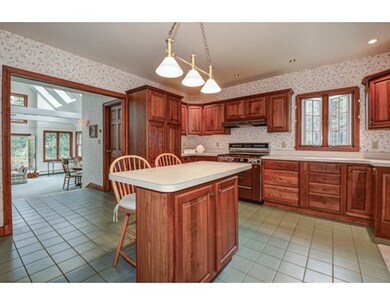 44 Holmes Ln, Milton, MA 02186 - photo 5