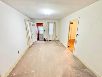 942 Oakcrest St SW, Wyoming, MI 49509 - photo 7