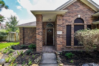 8302 Summer Reef Dr, Houston, TX 77095 - photo 2