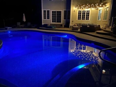 51 Barrington Dr, Bedford, NH 03110 - photo 3