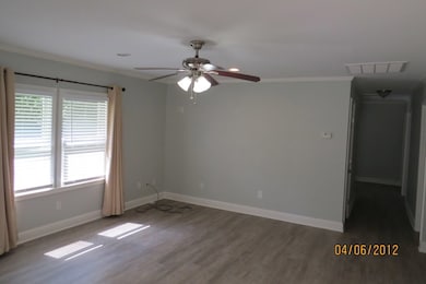 2202 E Canal St, Picayune, MS 39466 - photo 2