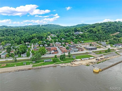 101 N 1st St, Clarksville, MO 63336 - photo 2