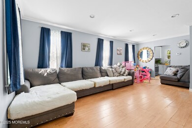 452 W Park Ave, Oakhurst, NJ 07755 - photo 5