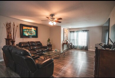 7227 Conley St, Houston, TX 77021 - photo 3