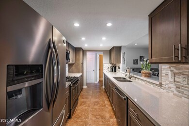 Beautiful glass backsplash