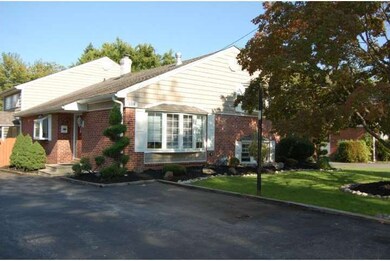 108 E Sylvan Ave, Rutledge, PA 19070 - photo 2