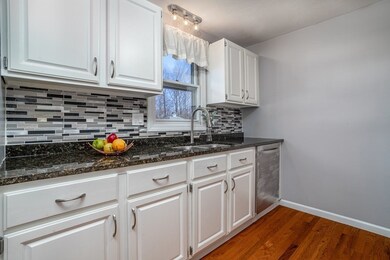 87 Pennacook Dr unit 87,N/A, Leominster, MA 01453 - photo 3