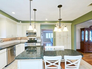 1211 Salem St, Malden, MA 02148 - photo 6