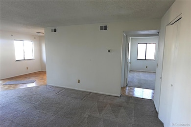 491 S Kalispell Way unit 207, Aurora, CO 80017 - photo 3