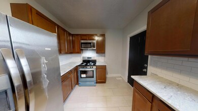 827 Wager St, Columbus, OH 43206 - photo 6