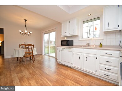 3217 Division St, Easton, PA 18045 - photo 7