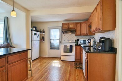 14 4th St unit 2, Medford, MA 02155 - photo 5