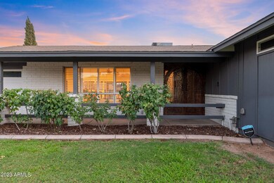 1735 W Seldon Ln, Phoenix, AZ 85021 - photo 3