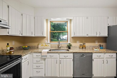 7249 Pommel Dr, Sykesville, MD 21784 - photo 7