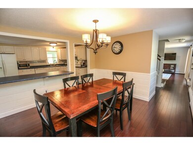 35 Gordon Dr, Londonderry, NH 03053 - photo 3