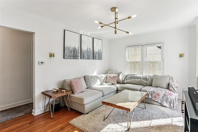 1051 57th St, Des Moines, IA 50311 - photo 4