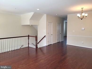 8618 Stone Hill Ln, Laurel, MD 20724 - photo 3