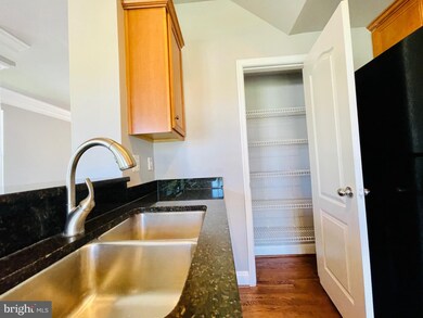 23162 Robin Song Dr, Clarksburg, MD 20871 - photo 6