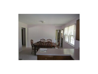 6024 Hauser Dr, Shawnee, KS 66216 - photo 6