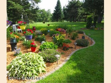 303 E Richway Dr, Albert Lea, MN 56007 - photo 6