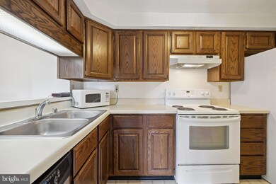 819 Stratford Way unit H, Frederick, MD 21701 - photo 6