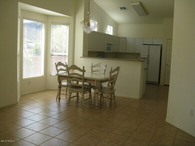 Eat in kitchen