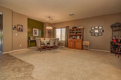 104-DiningRoom1