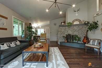 Natural Light All Year Long!