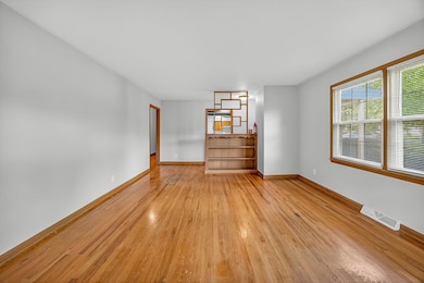 3244 E Gasconade St, Springfield, MO 65804 - photo 6